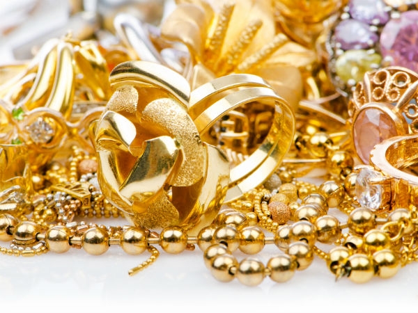 goldjewellery.jpg