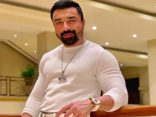 ajaz_khan.jpg
