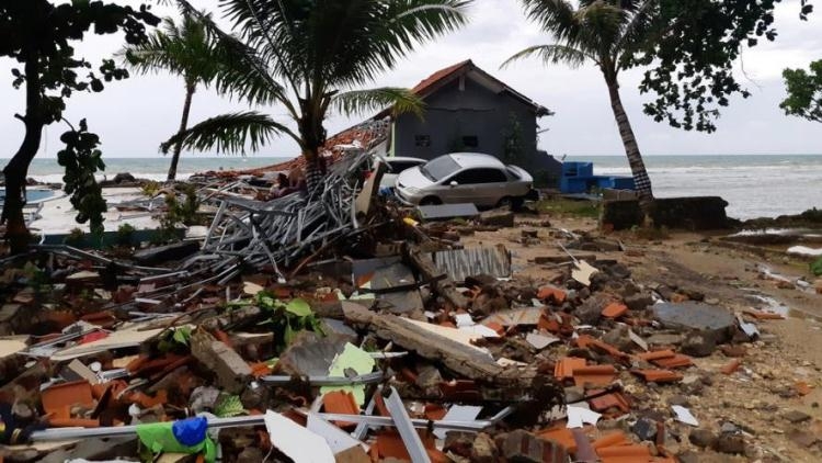 tsunami_indonesia_5.jpg