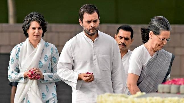 Gandhi_family.jpg